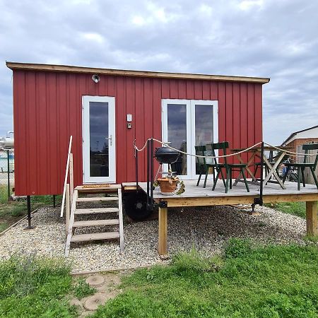 Tiny House Villa Neusiedl an der Zaya Ngoại thất bức ảnh